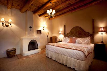 The Historic Taos Inn - image 15
